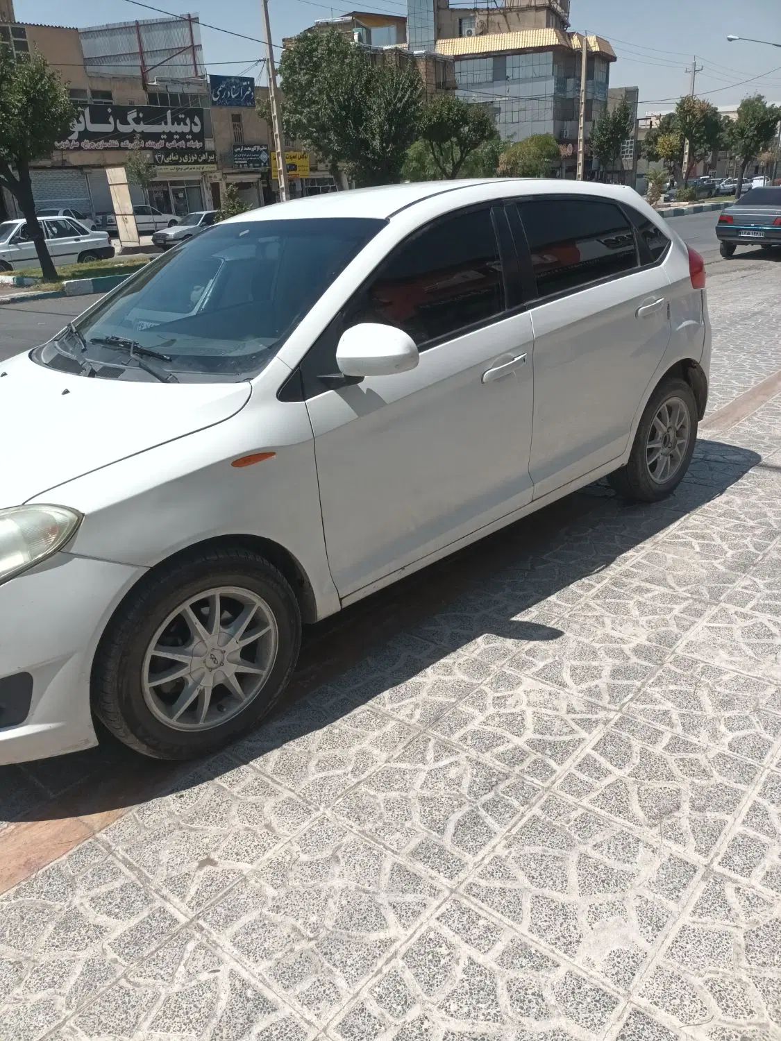 ام وی ام 315 هاچ بک ساده دنده ای - 1393