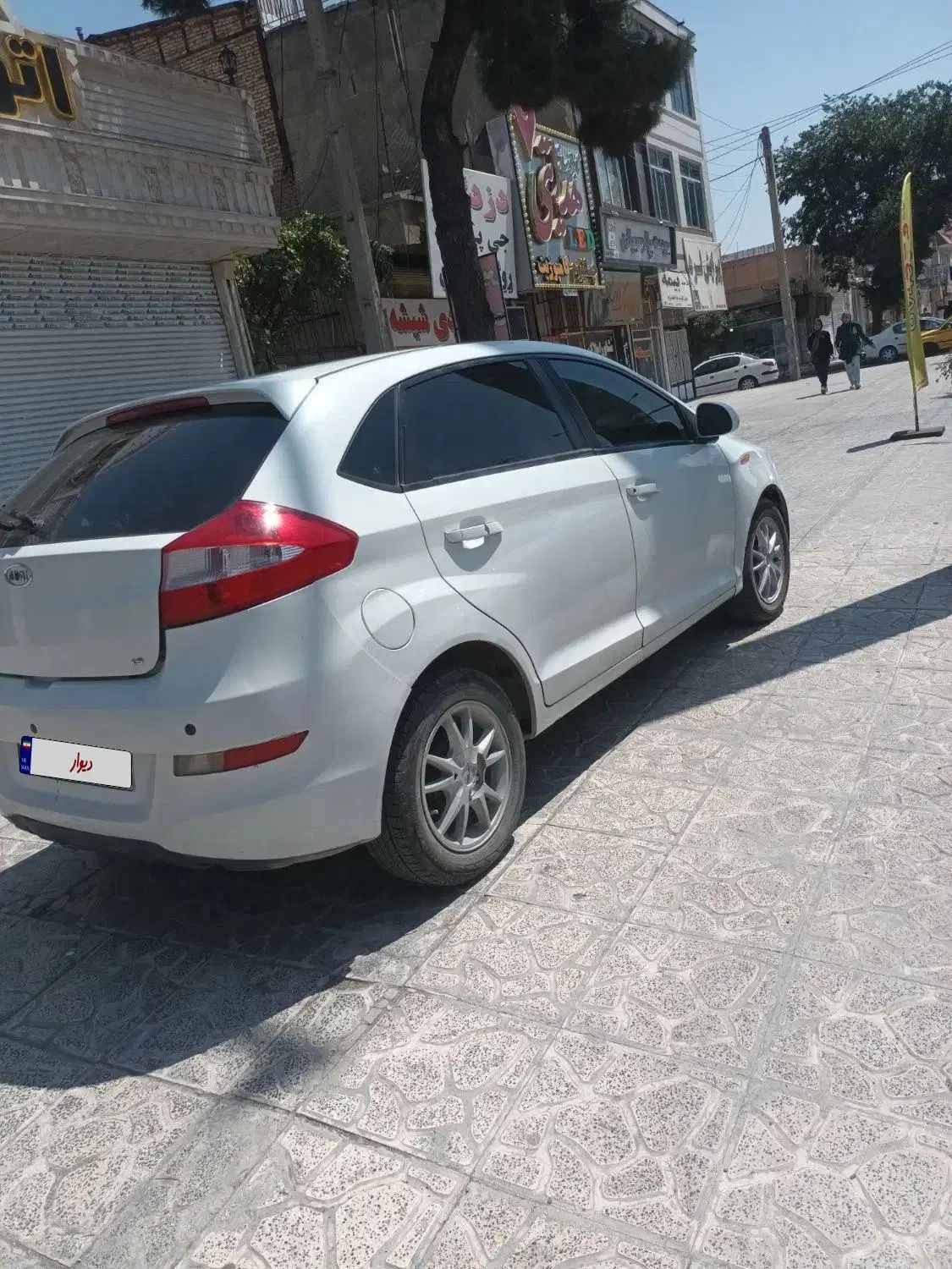 خودرو ام وی ام، 315 هاچ بک آگهی ann_20260393