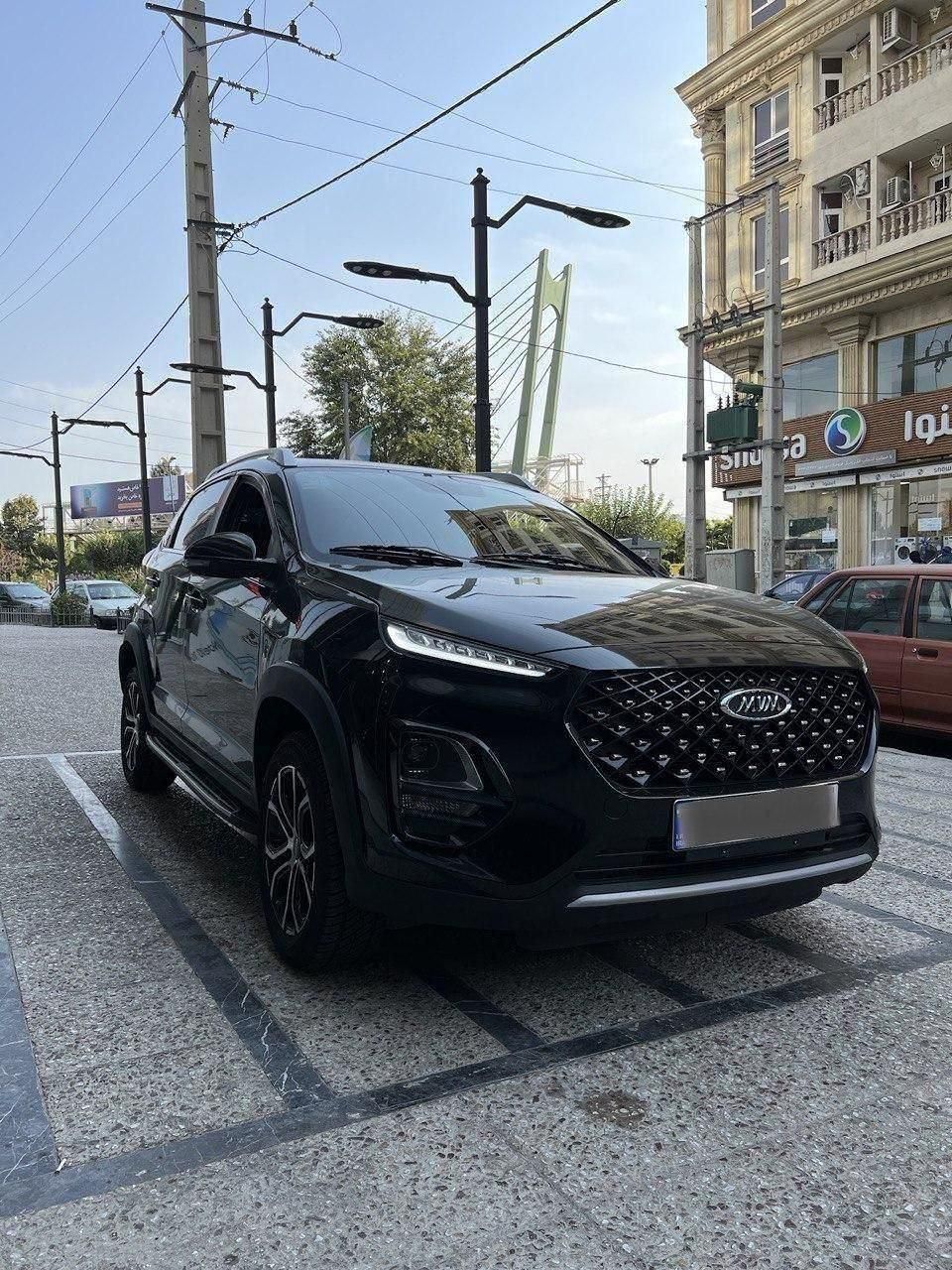 ام وی ام X22 پرو دنده‌ای - 1404