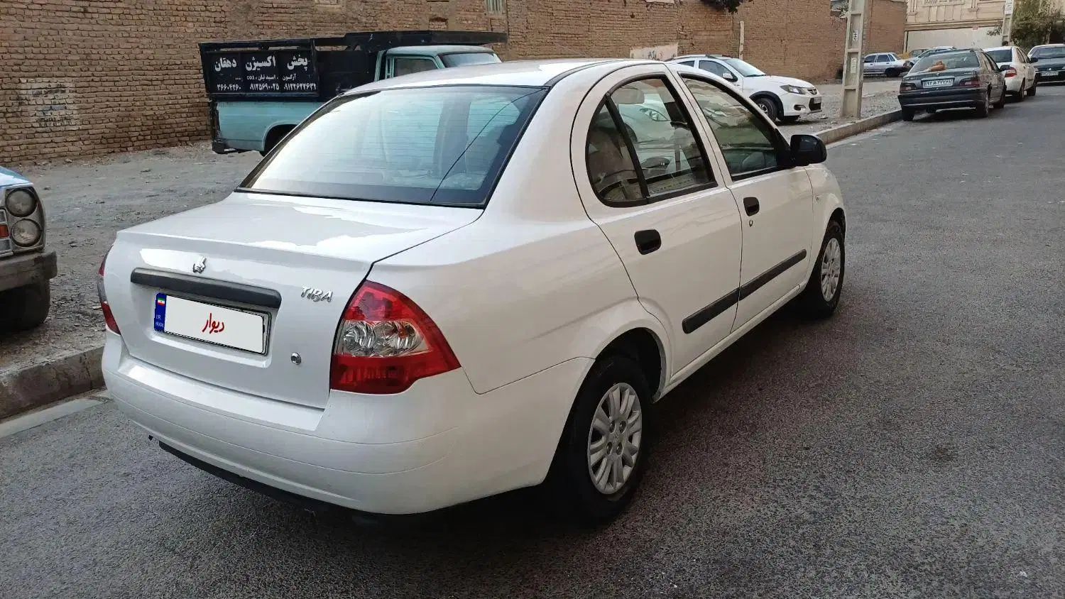 تیبا صندوق دار SX - 1394