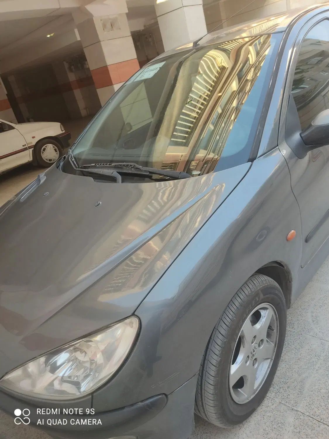 پژو ۲۰۶ صندوق دار v8 - 1393