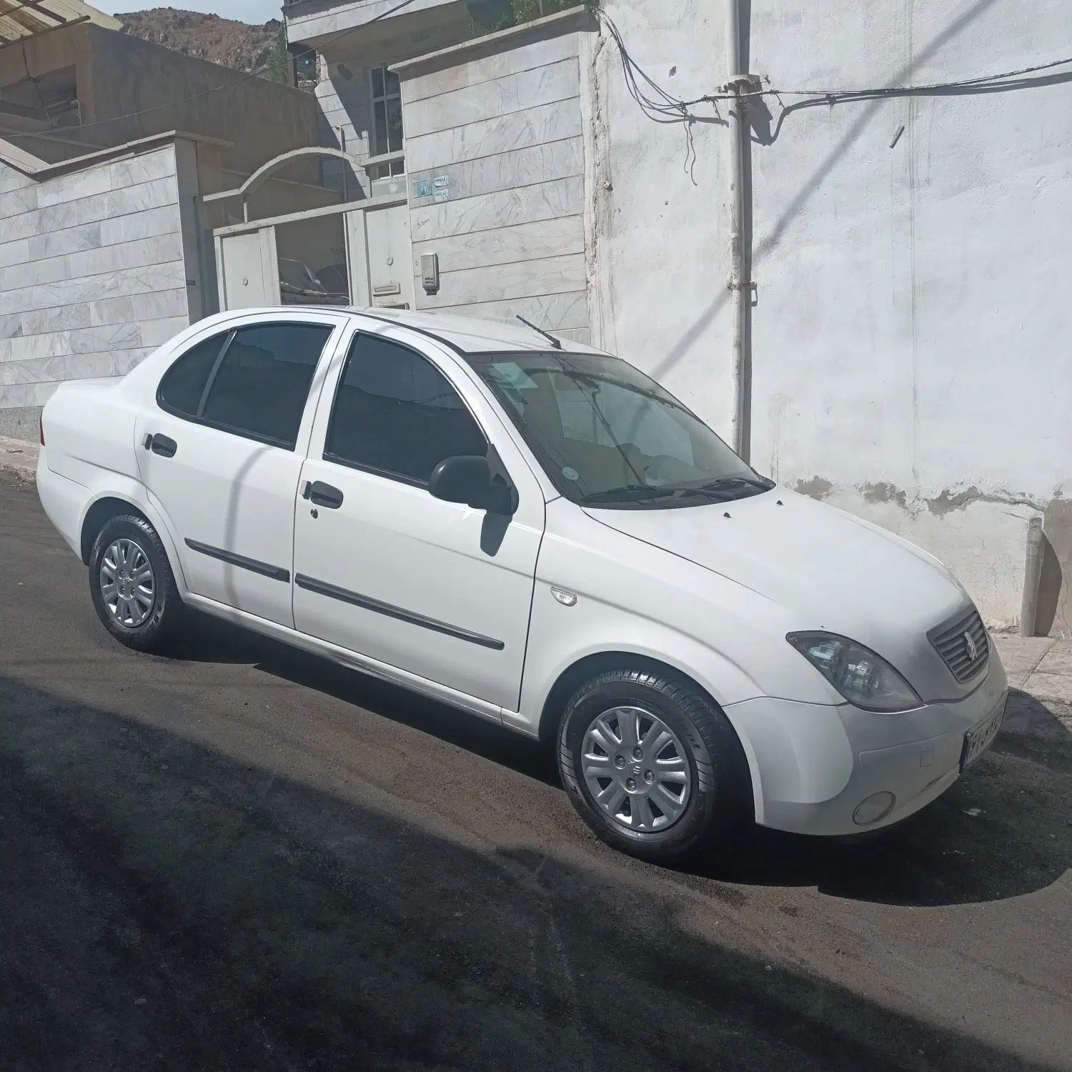 تیبا صندوق دار SX - 1400