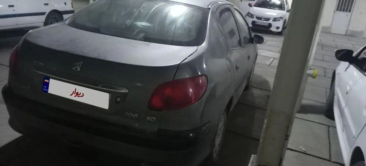 پژو ۲۰۶ صندوق دار v8 - 1386