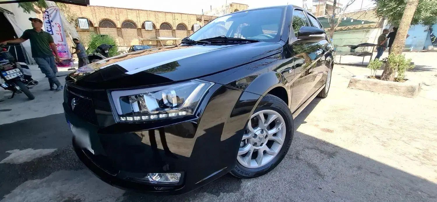 دنا پلاس توربو 6 دنده - 1403