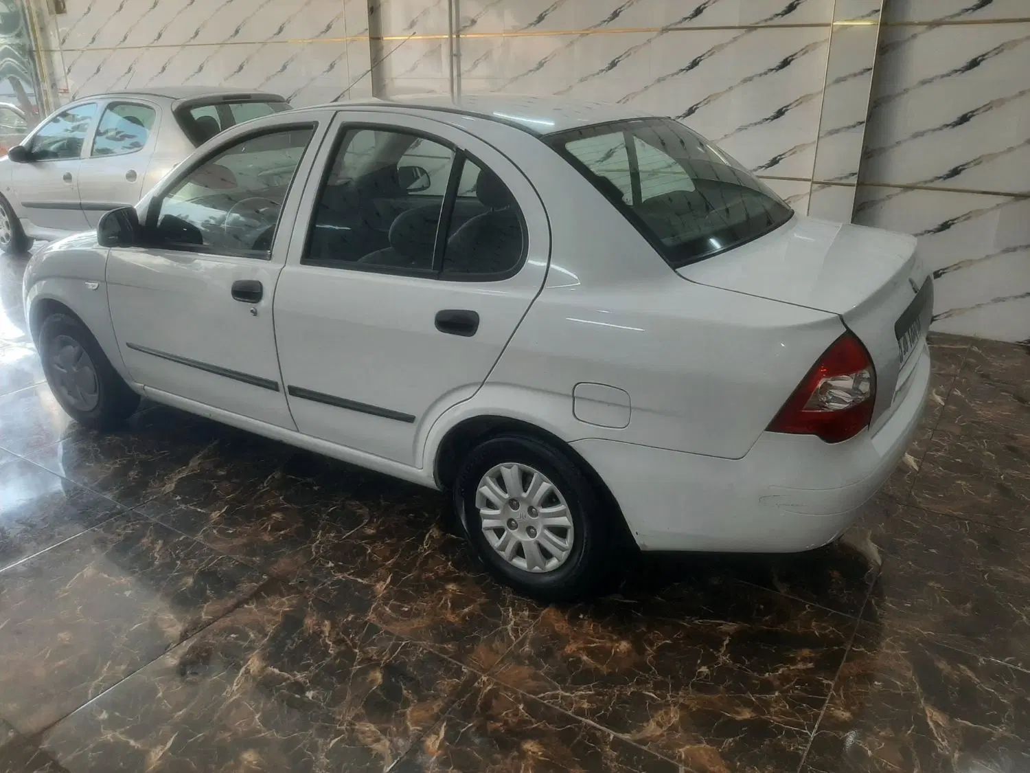 تیبا صندوق دار SX - 1398