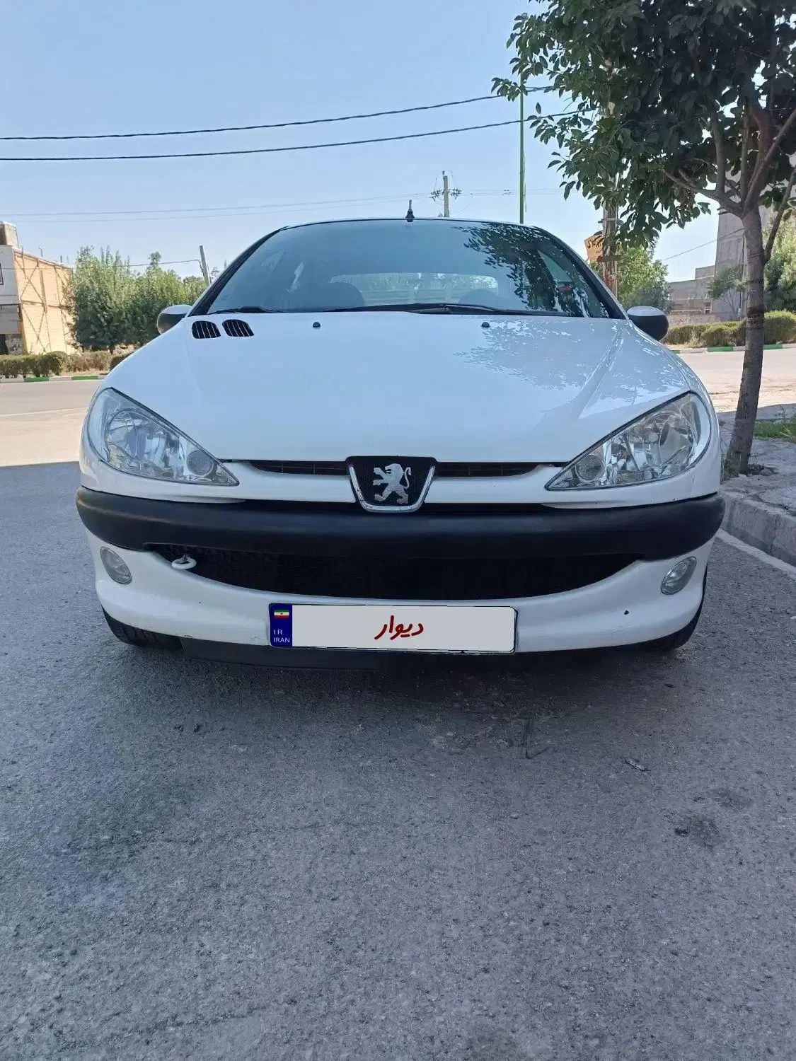 پژو ۲۰۶ صندوق دار v8 - 1392