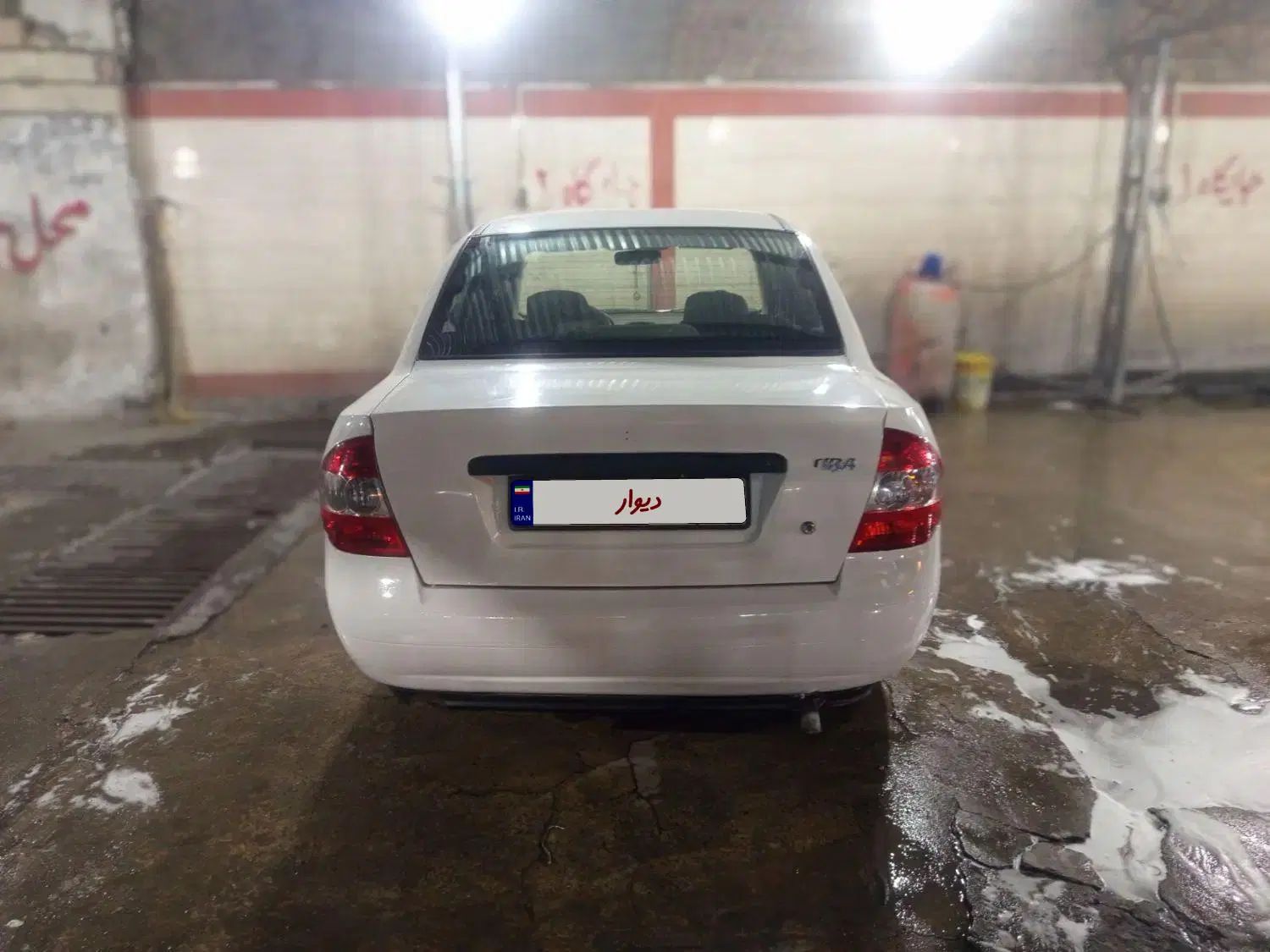 تیبا صندوق دار SX - 1392