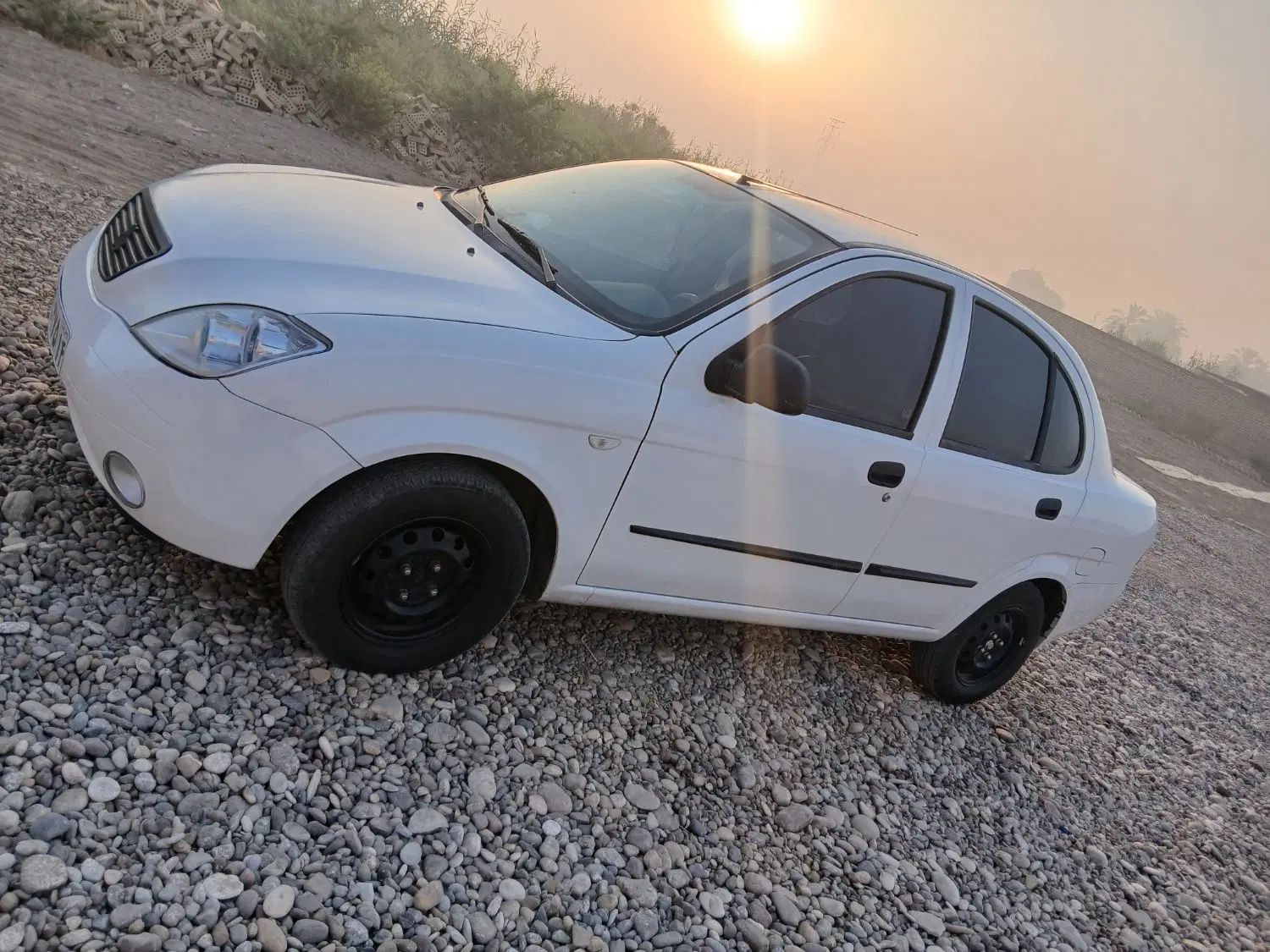 تیبا صندوق دار EX - 1395