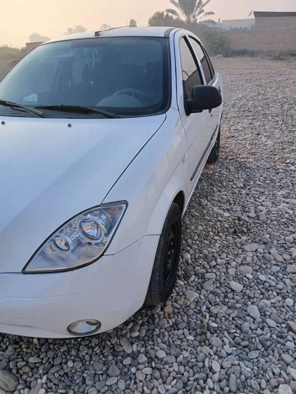 تیبا صندوق دار EX - 1395