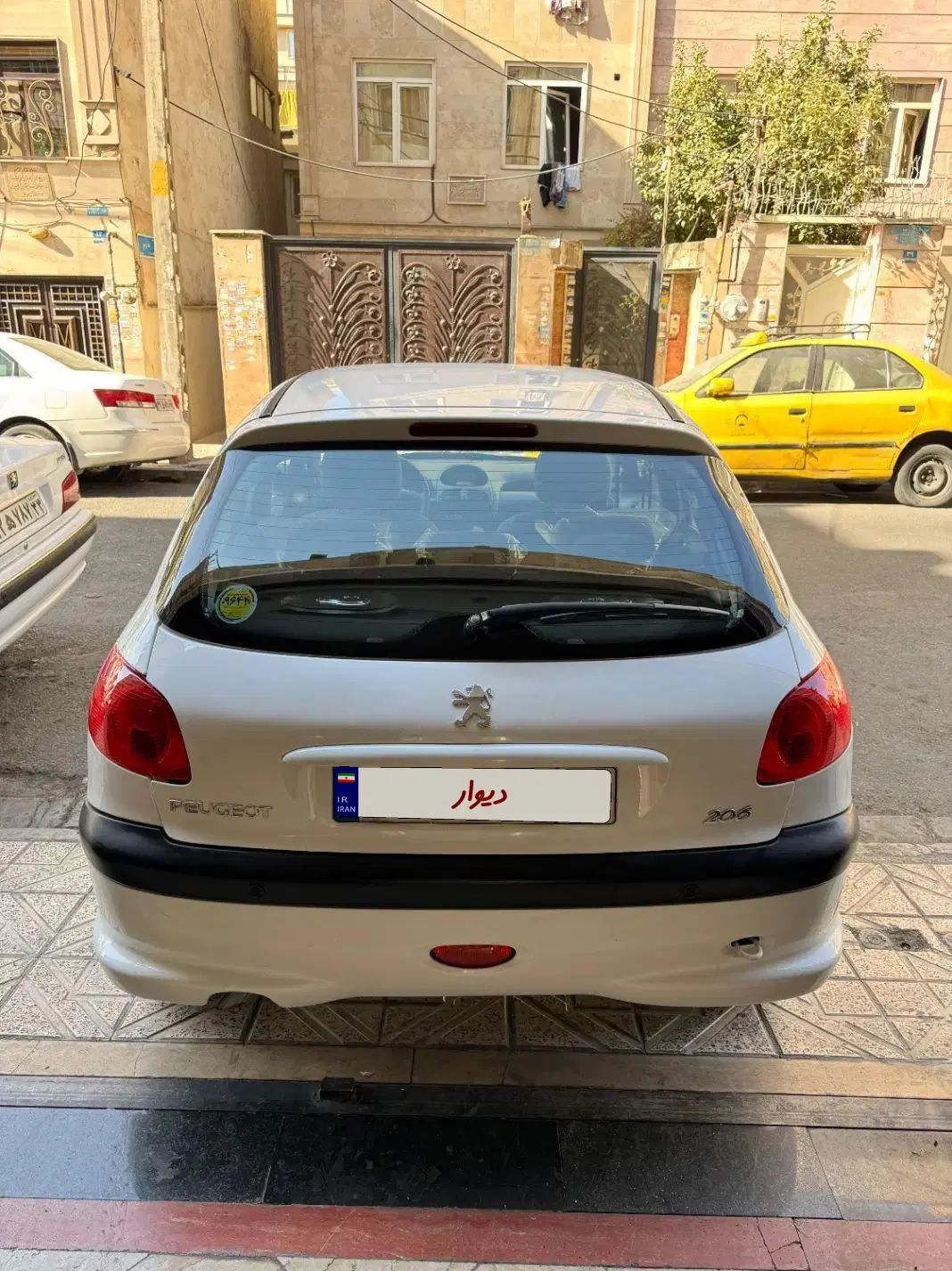 پژو 206 تیپ 5 - 1394