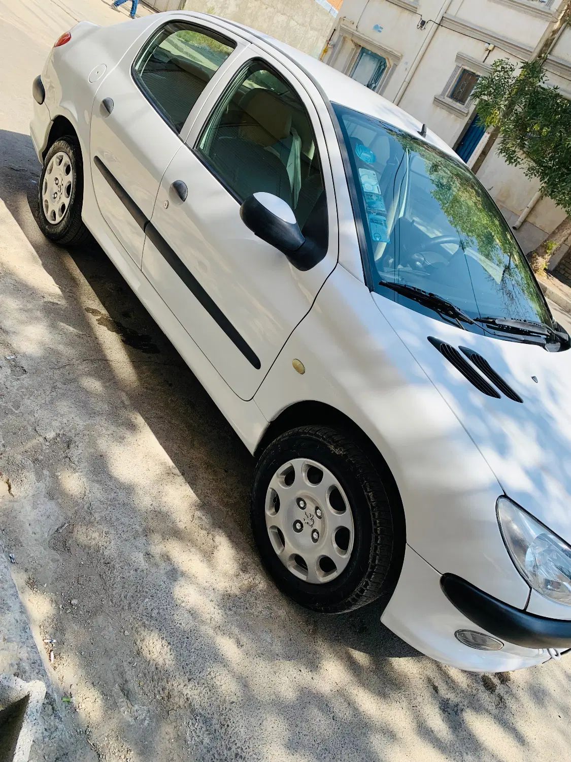 پژو ۲۰۶ صندوق دار v8 - 1390