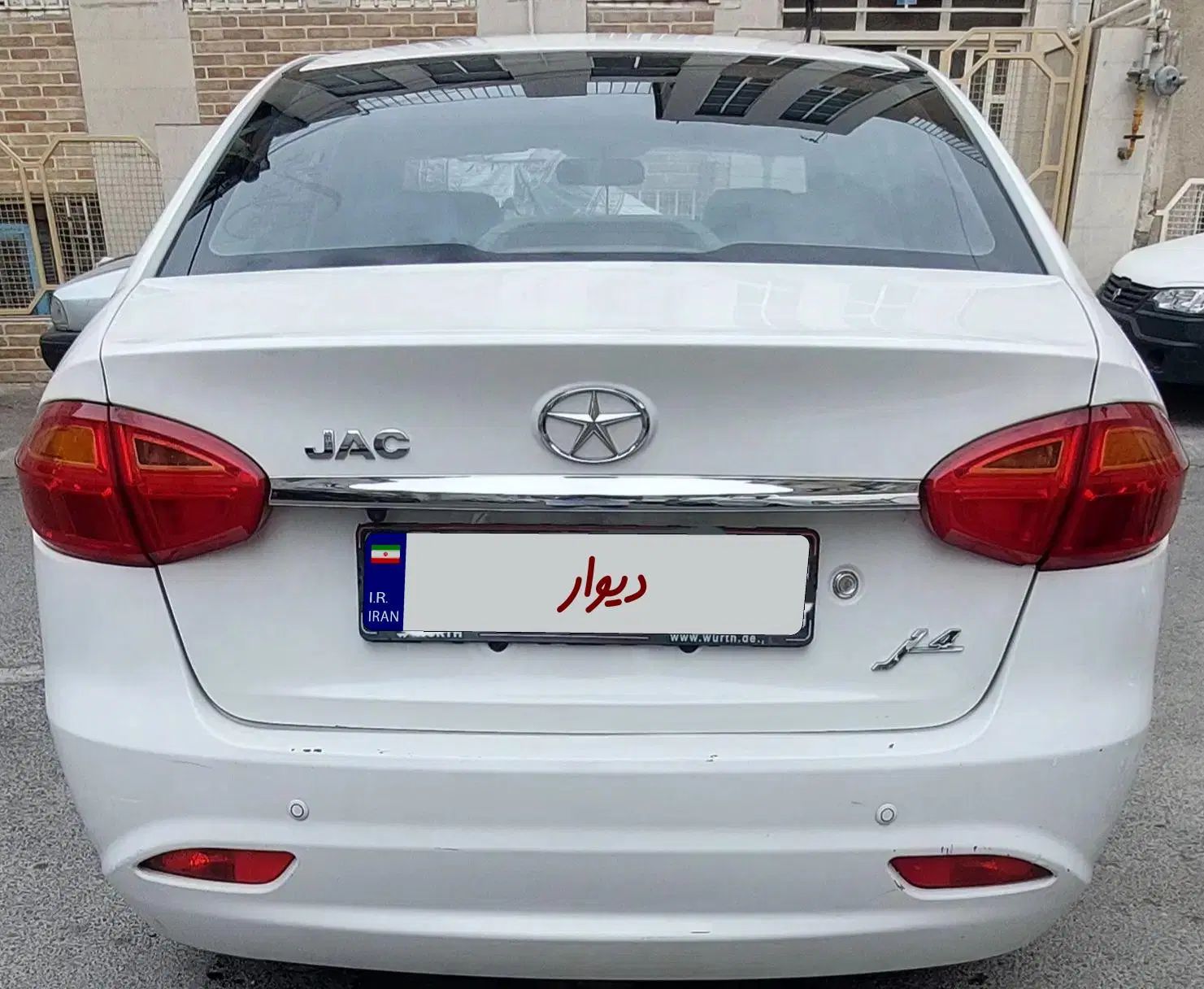 جک J4 اتوماتیک ساده - 1398