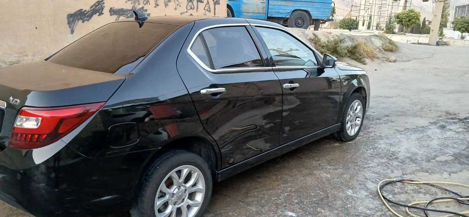 دنا پلاس توربو اتوماتیک - 1403