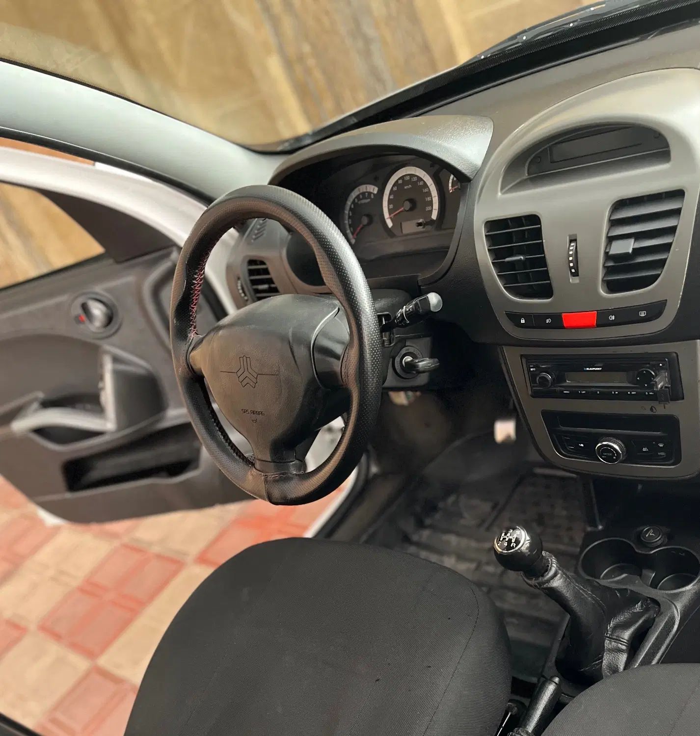 کوییک R دنده‌ای - 1399