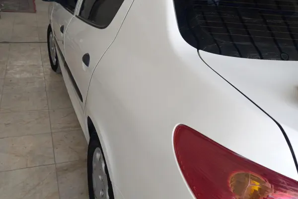 پژو ۲۰۶ صندوق دار v8 - 1394