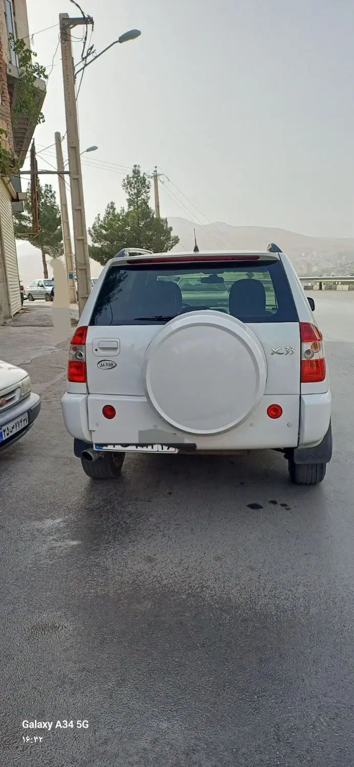 ام وی ام X33 دنده‌ای ساده - 1393