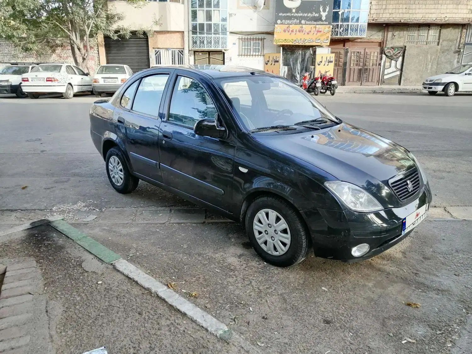تیبا صندوق دار SX - 1390