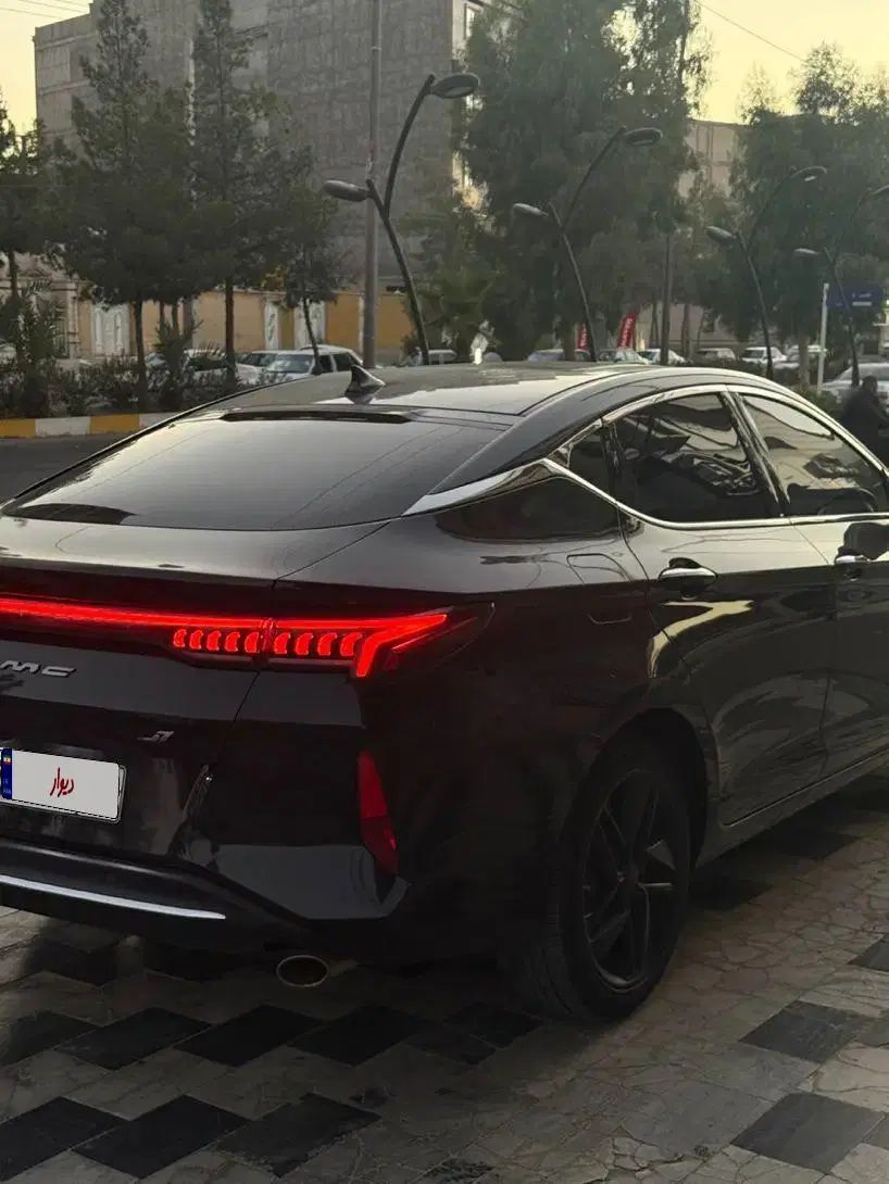 کی ام سی J7 اتوماتیک - 1402