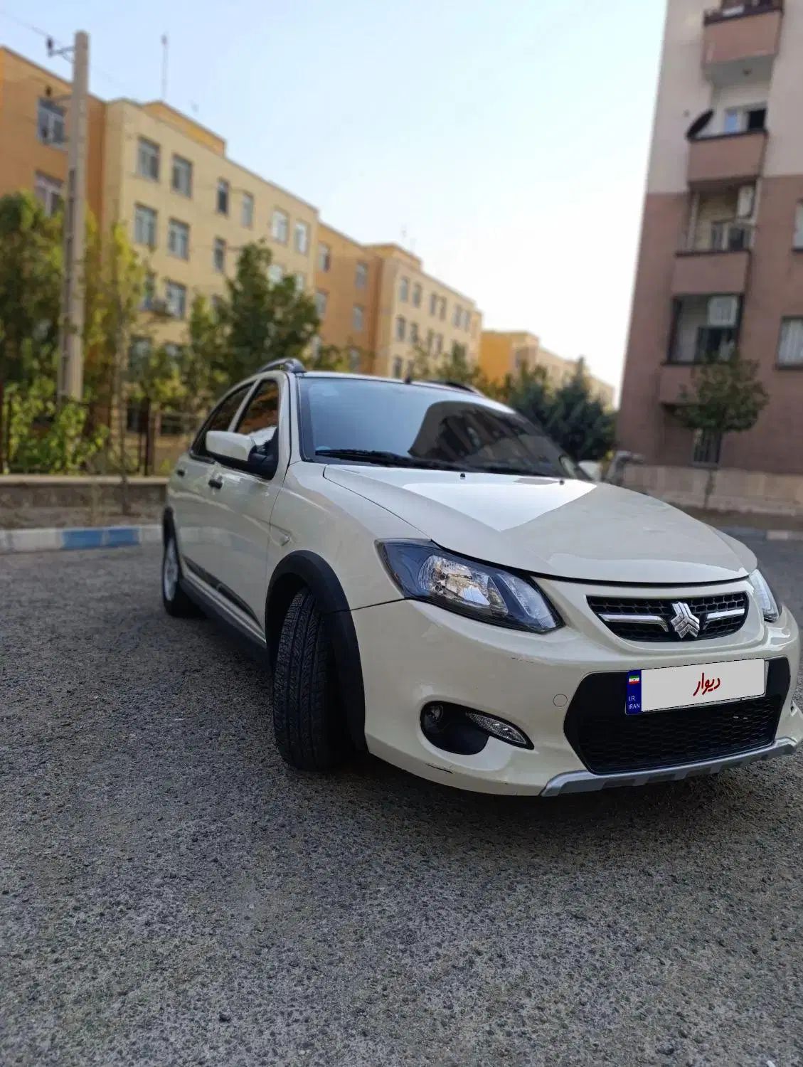 کوییک R دنده‌ای - 1402