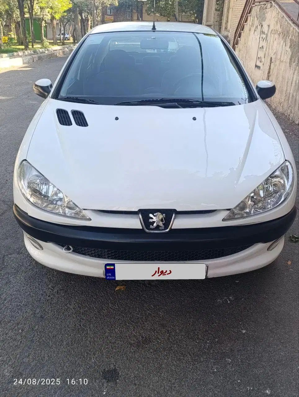 پژو ۲۰۶ صندوق دار v8 - 1395