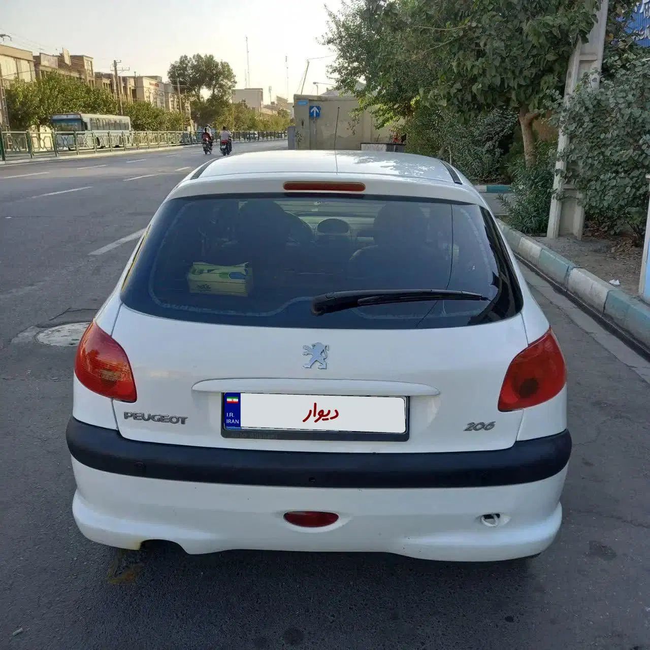 پژو 206 تیپ 2 - 1395