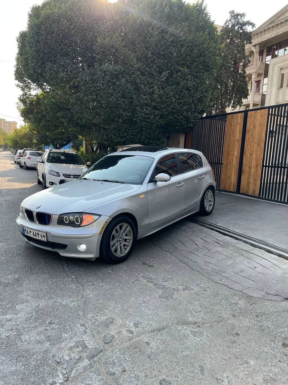 ب ام و سری 1 هاچ بک 120i - 2006