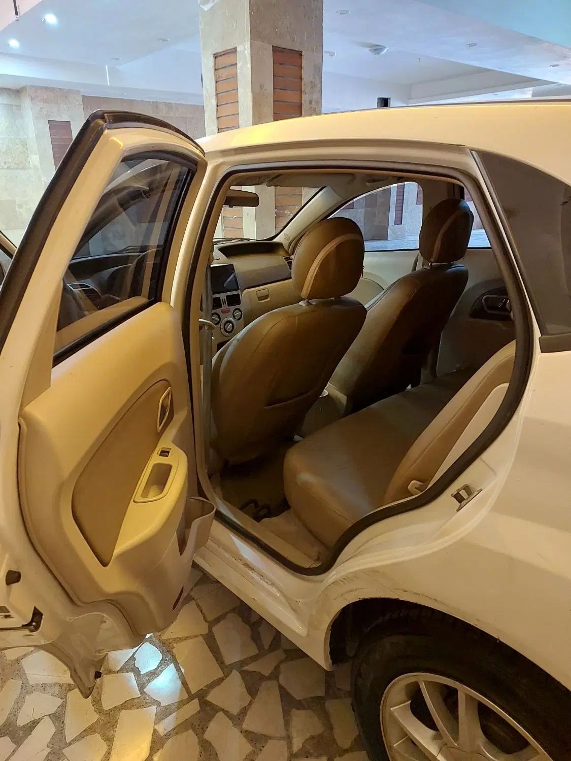 ام وی ام 315 هاچ بک ساده دنده ای - 1393