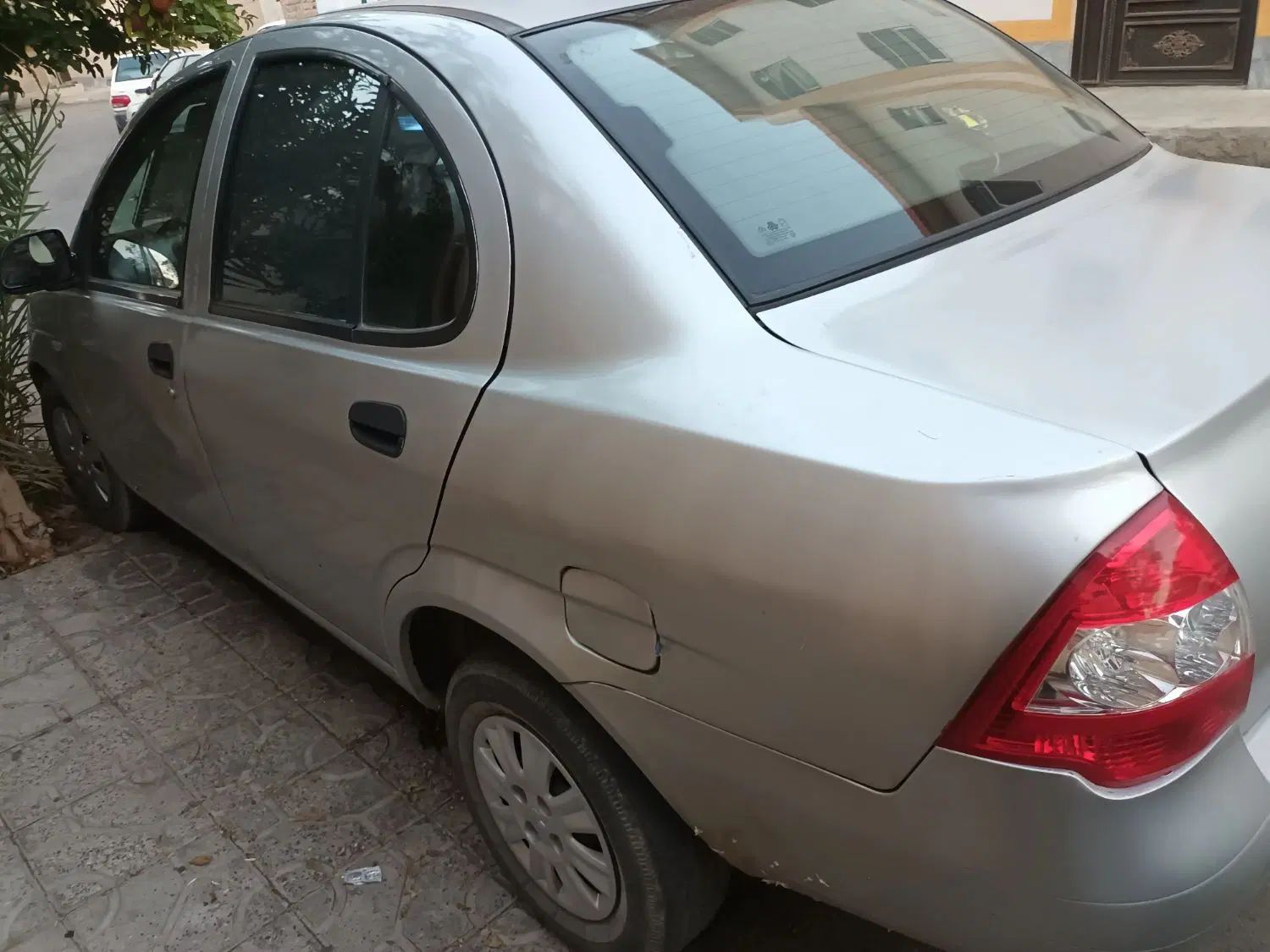 تیبا صندوق دار SL - 1389