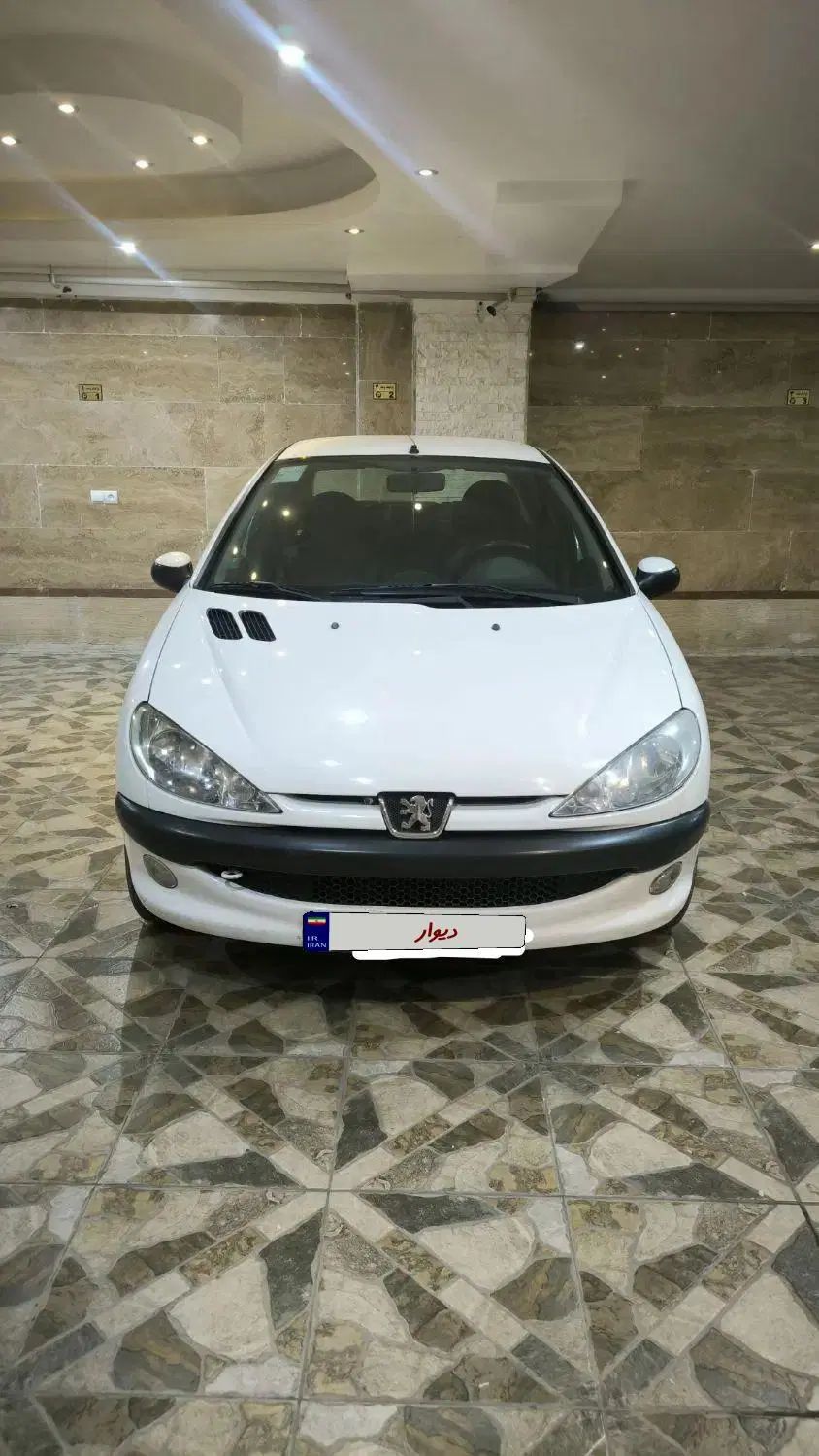 پژو ۲۰۶ صندوق دار v8 - 1399