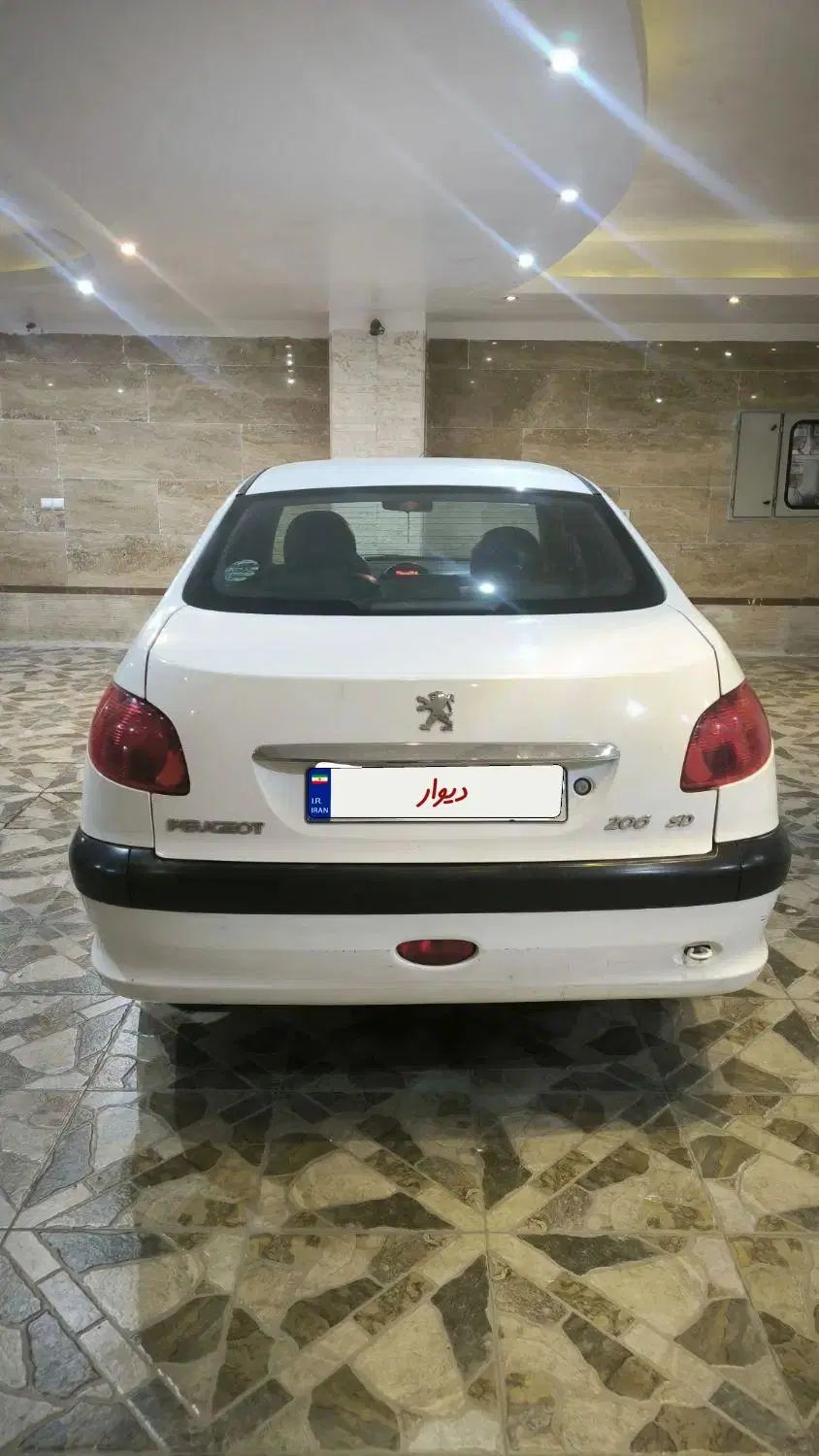 پژو ۲۰۶ صندوق دار v8 - 1399