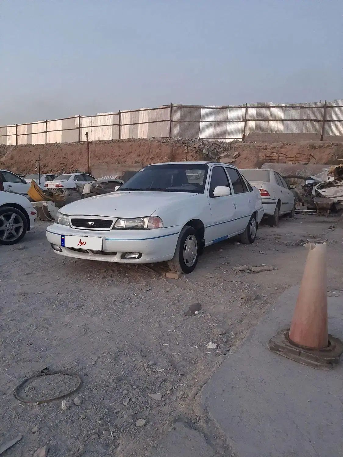 دوو سیلو سدان - 1380