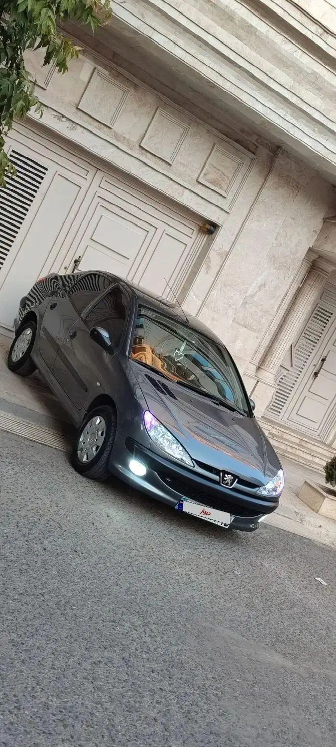 پژو ۲۰۶ صندوق دار v8 - 1393