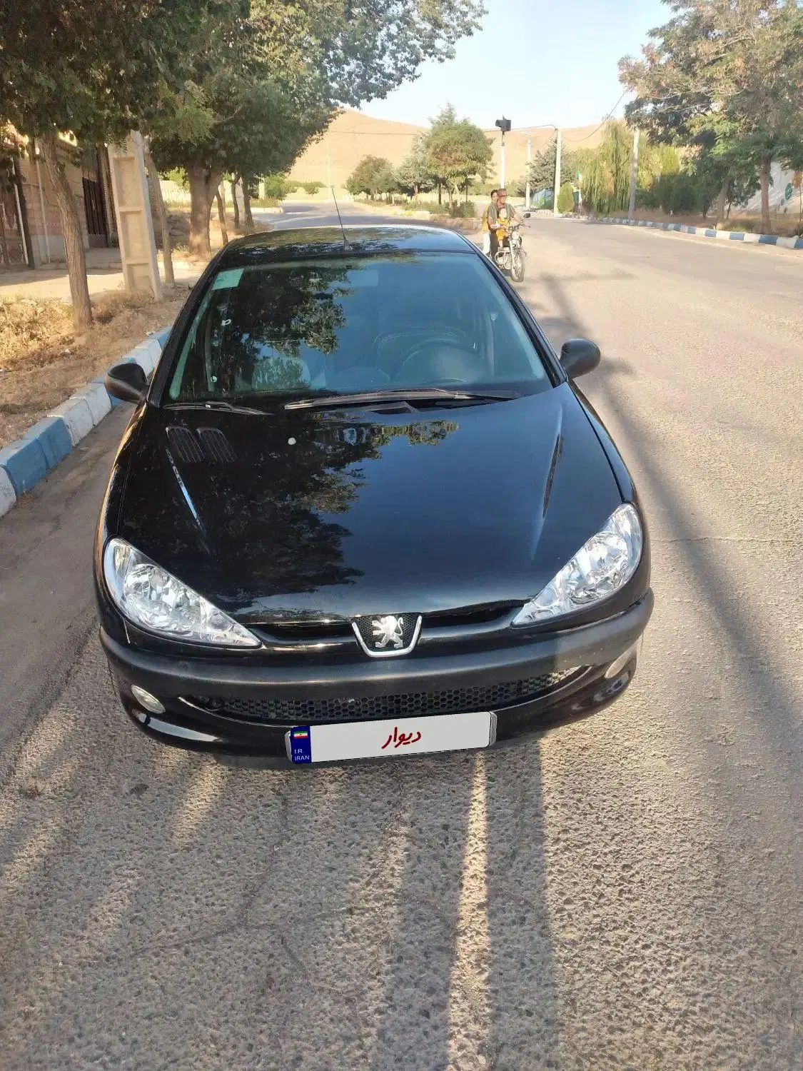 پژو ۲۰۶ صندوق دار v8 - 1398