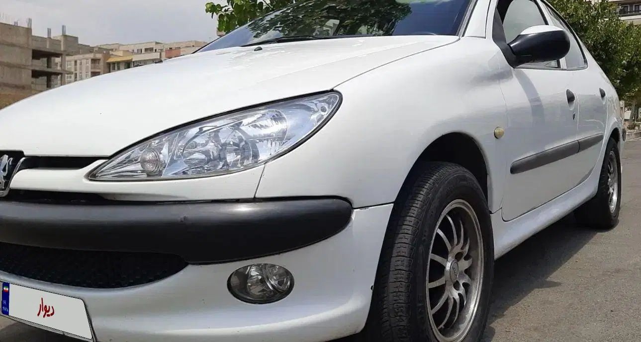 پژو ۲۰۶ صندوق دار v8 - 1390