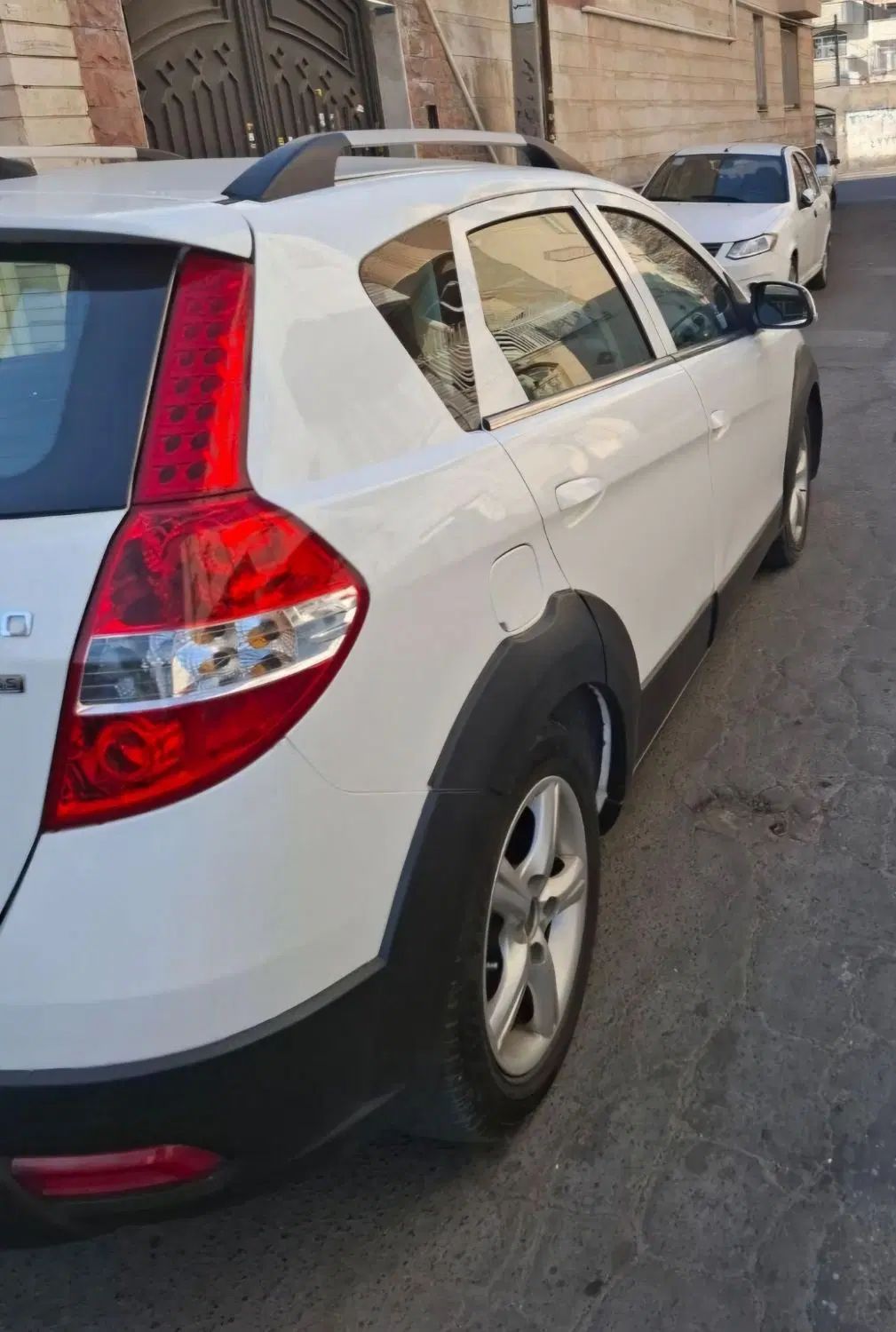 دانگ فنگ H30 کراس اتوماتیک - 1396