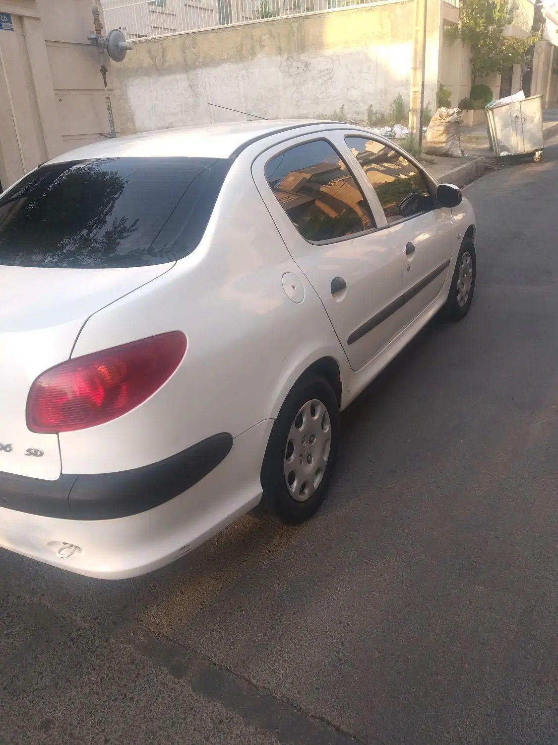 پژو ۲۰۶ صندوق دار v8 - 1392