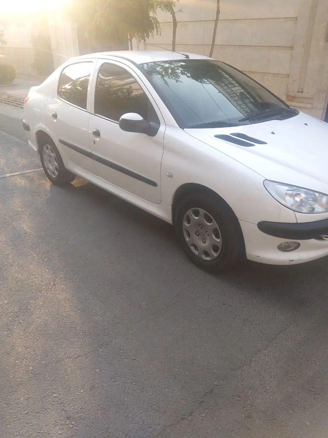 پژو ۲۰۶ صندوق دار v8 - 1392