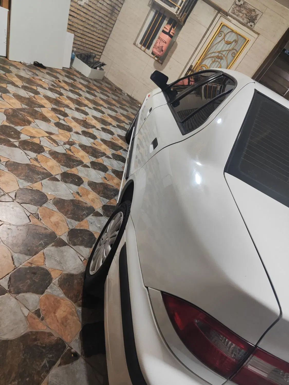 سمند LX XU7 - 1395