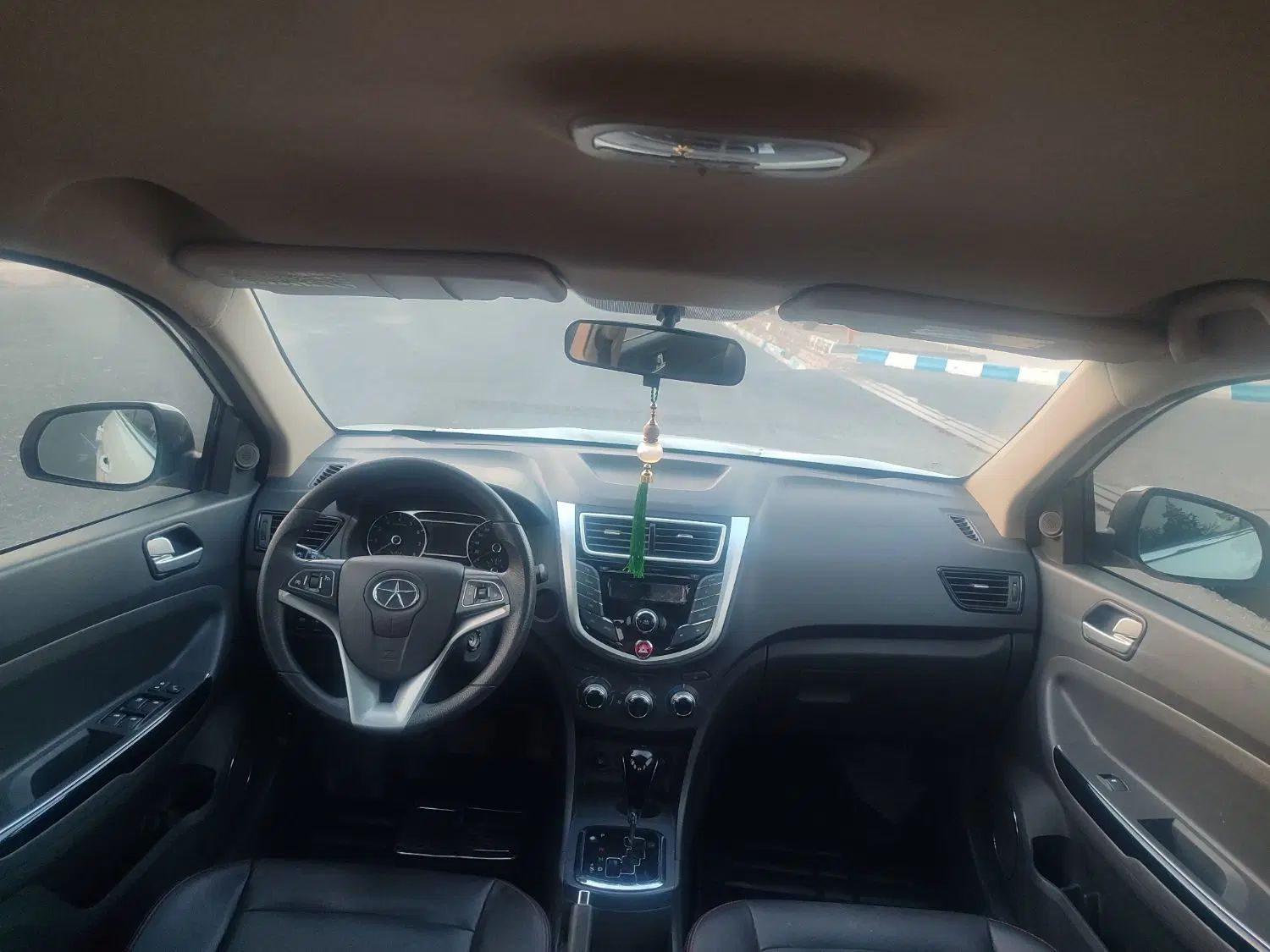 جک J4 اتوماتیک ساده - 1400