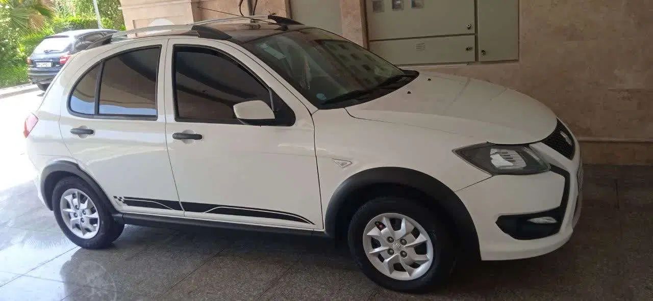 کوییک R دنده‌ای - 1402