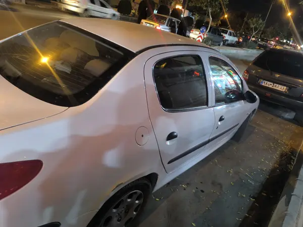 پژو ۲۰۶ صندوق دار v8 - 1396