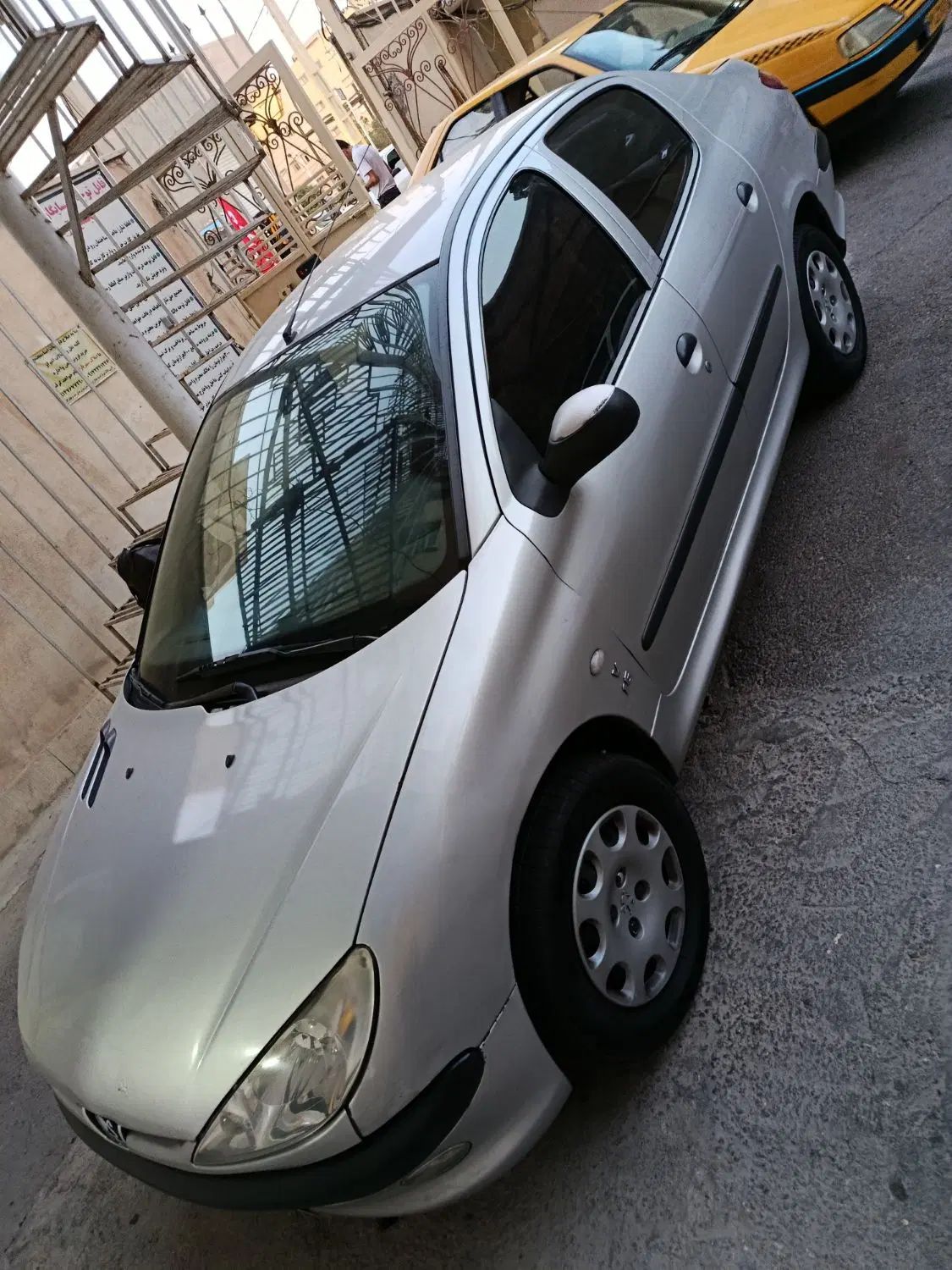 پژو ۲۰۶ صندوق دار v8 - 1387