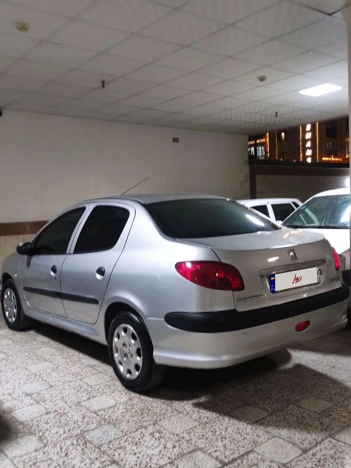 پژو ۲۰۶ صندوق دار v8 - 1386