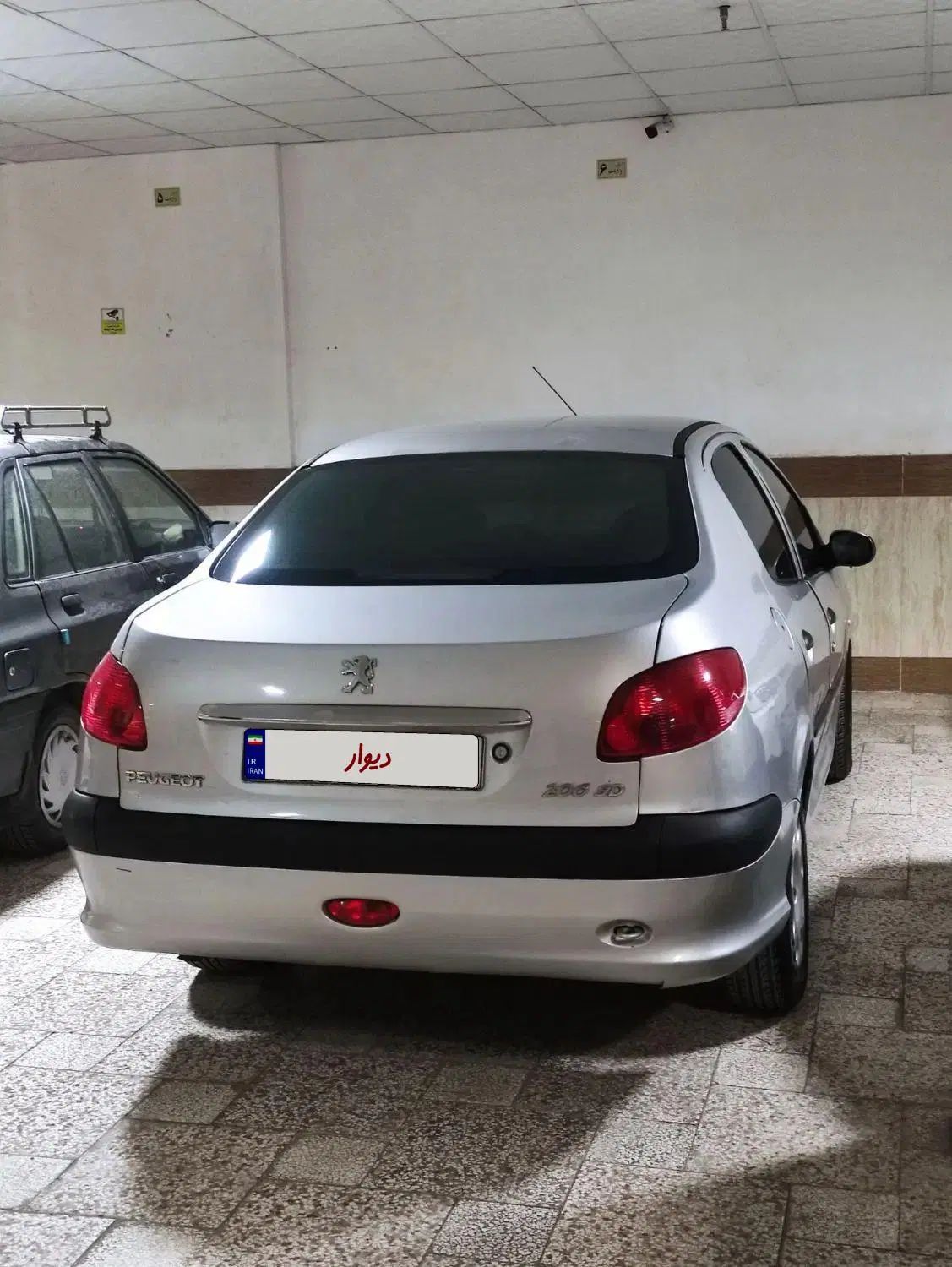 پژو ۲۰۶ صندوق دار v8 - 1386