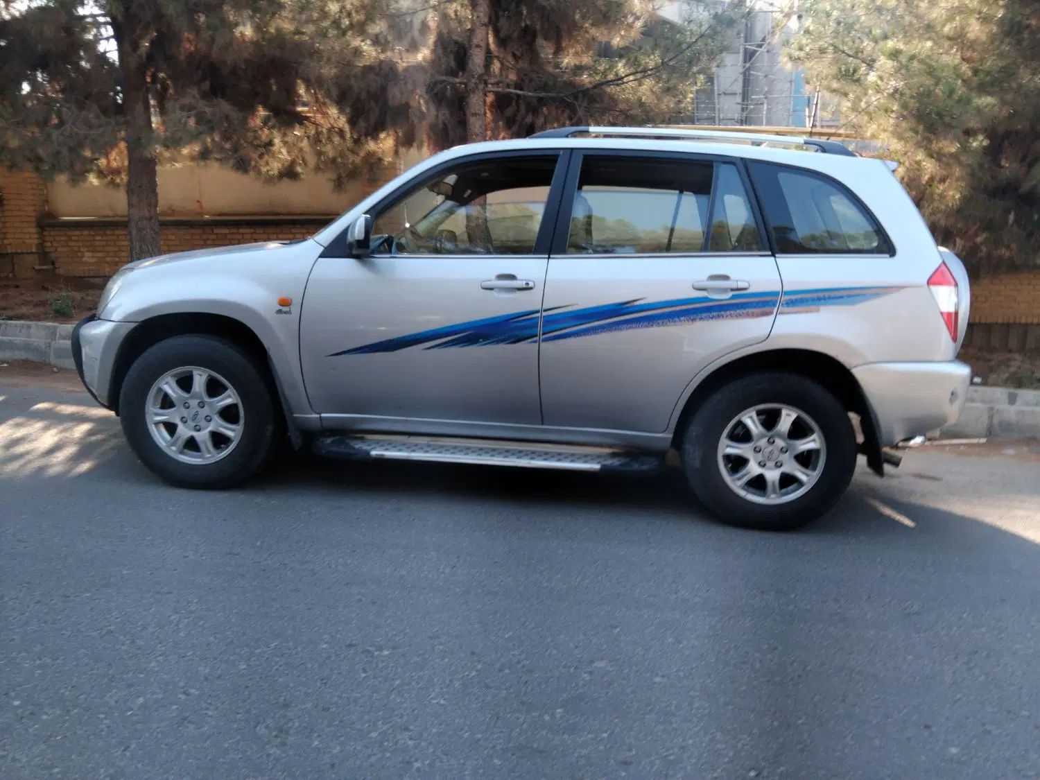 ام وی ام X33 دنده‌ای ساده - 1391