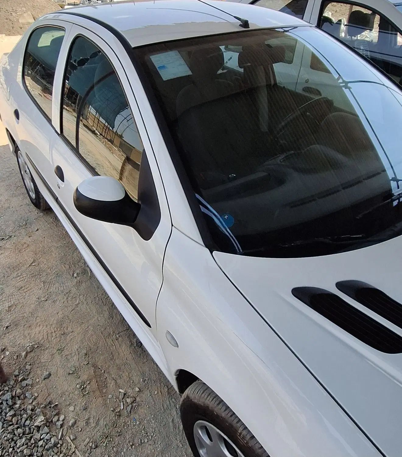 پژو ۲۰۶ صندوق دار v8 - 1397