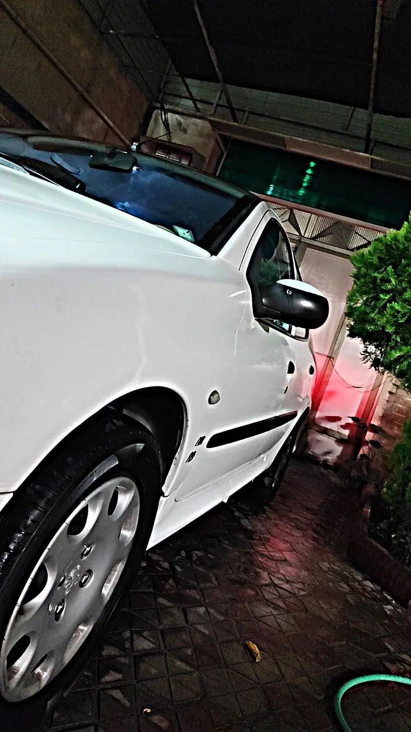 پژو ۲۰۶ صندوق دار v8 - 1394