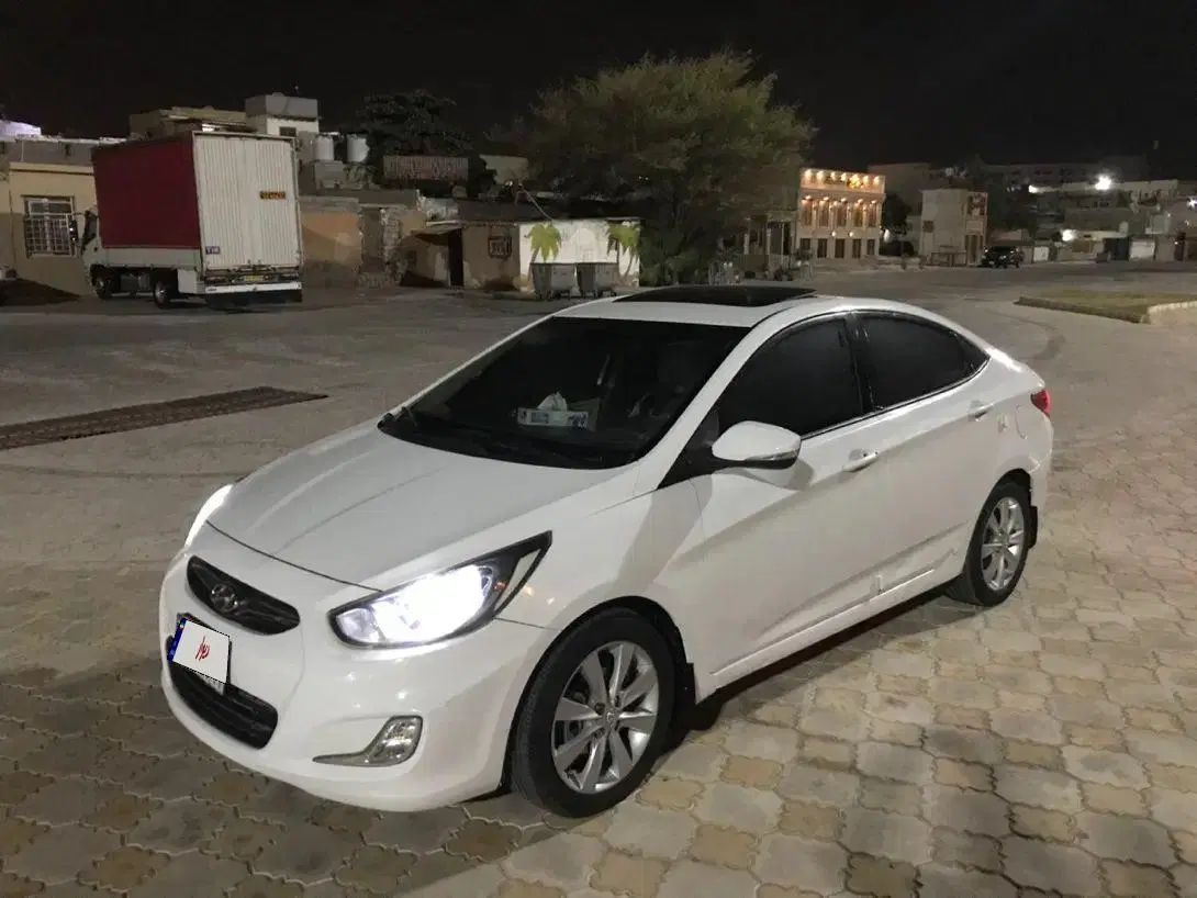 هیوندای اکسنت 1.6 لیتر بلو - 2011
