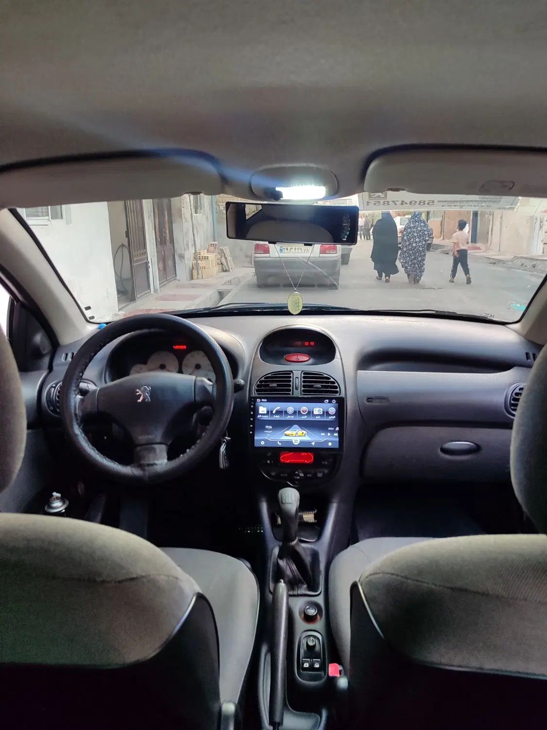 پژو ۲۰۶ صندوق دار v8 - 1390
