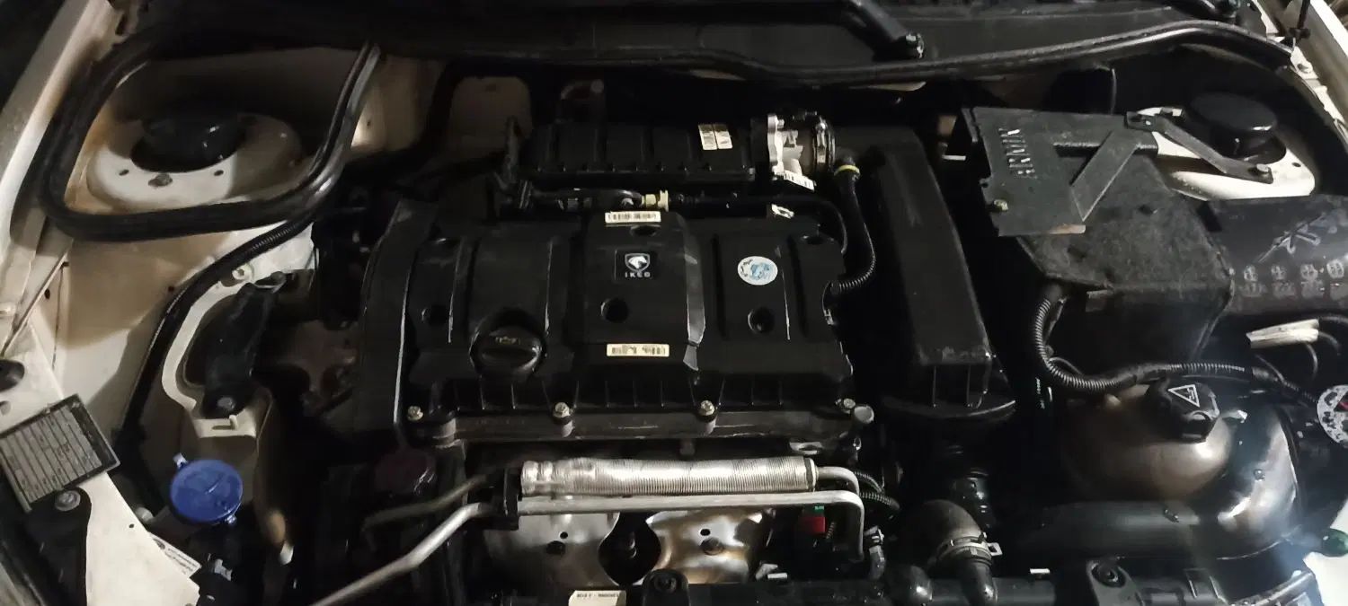 پژو ۲۰۶ صندوق دار v8 - 1399